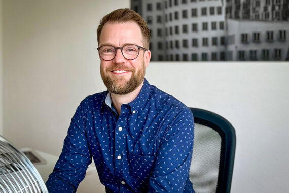 newskontor holt Nachhaltigkeitsexperten Benedikt Hartmer ins Team